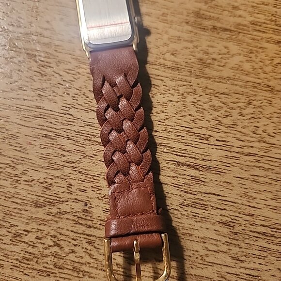 Vintage Orvis Dual Time Ladies Dress Watch Leather Band Quartz 6.25” New Battery main image 9